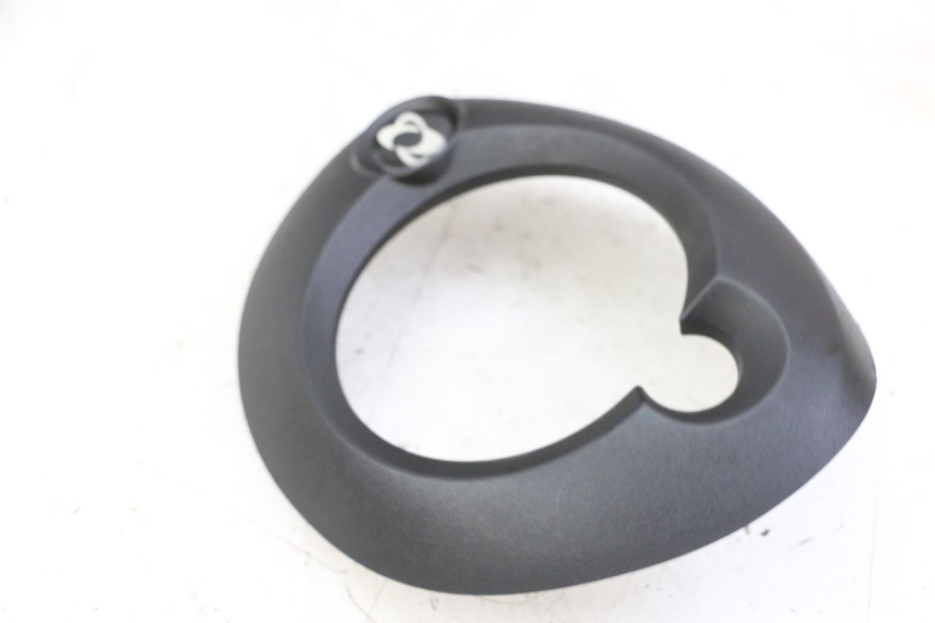 photo de OBUDOWA LICZNIKA MBK OVETTO ONE 2T 50 (2013 - 2017) - Zbliżenie techniczne