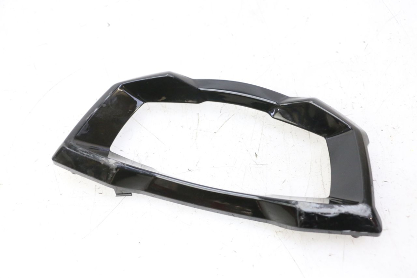 photo de OBUDOWA LICZNIKA PIAGGIO MP3 HPE 310 (2024 - 2025) - Widok główny