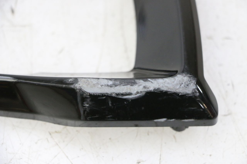 photo de OBUDOWA LICZNIKA PIAGGIO MP3 HPE 310 (2024 - 2025) - Oznaczenia i referencje