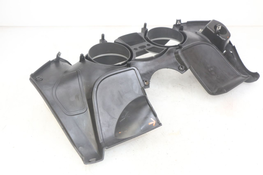 photo de OBUDOWA LICZNIKA PIAGGIO MP3 LT 400 (2007 - 2012) - Zbliżenie techniczne