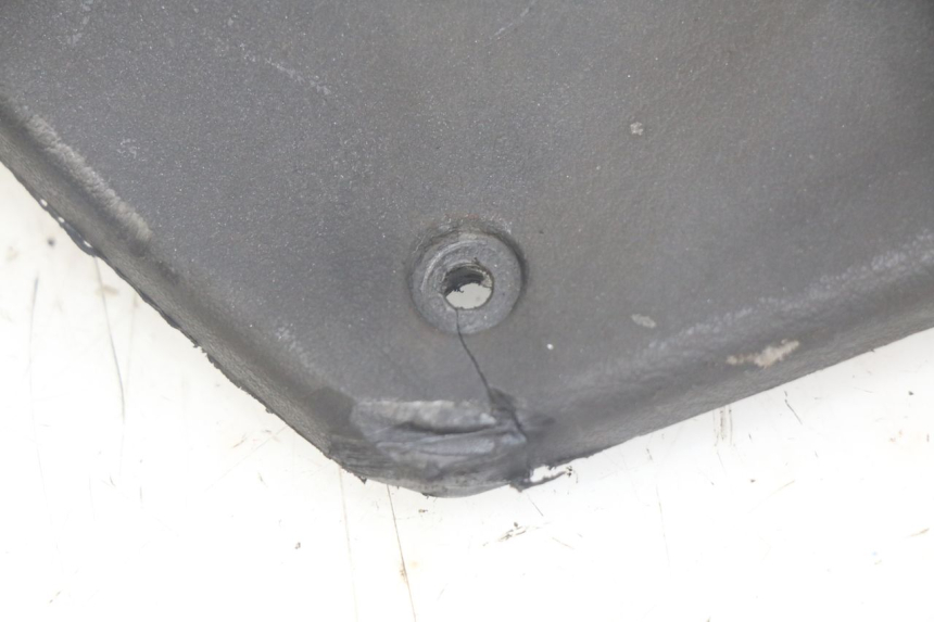 photo de OBUDOWA LICZNIKA PIAGGIO MP3 LT 400 (2007 - 2012) - Część sprawdzona