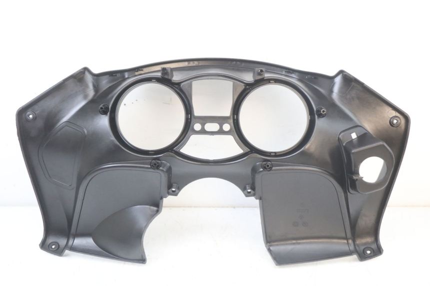 photo de OBUDOWA LICZNIKA PIAGGIO MP3 LT 400 (2007 - 2012) - Zbliżenie techniczne