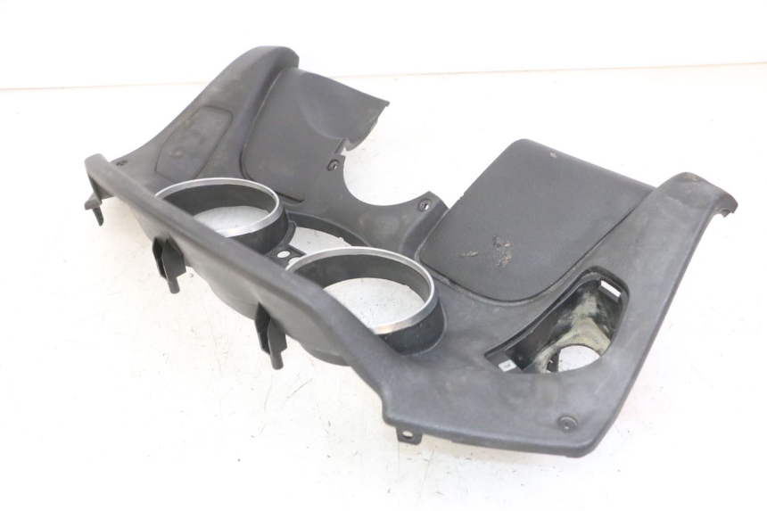 photo de OBUDOWA LICZNIKA PIAGGIO MP3 LT 300 (2010 - 2016) - Zoom stanu zużycia