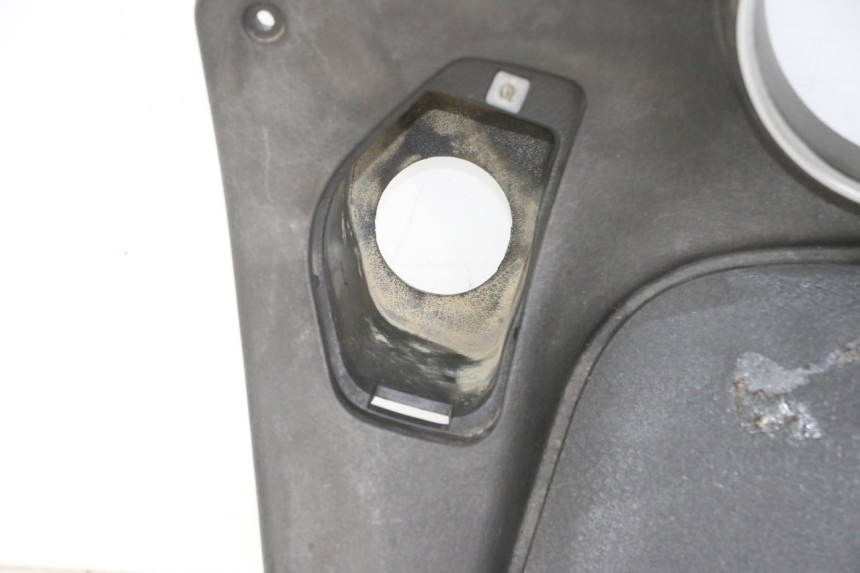 photo de OBUDOWA LICZNIKA PIAGGIO MP3 LT 300 (2010 - 2016) - Część sprawdzona