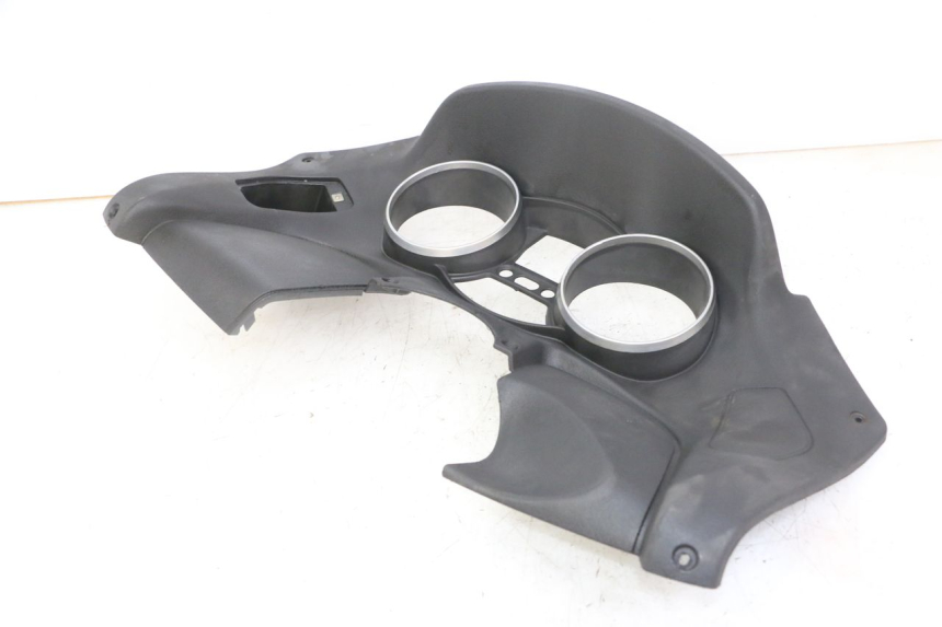 photo de OBUDOWA LICZNIKA PIAGGIO MP3 LT 400 (2007 - 2012) - Zoom stanu zużycia