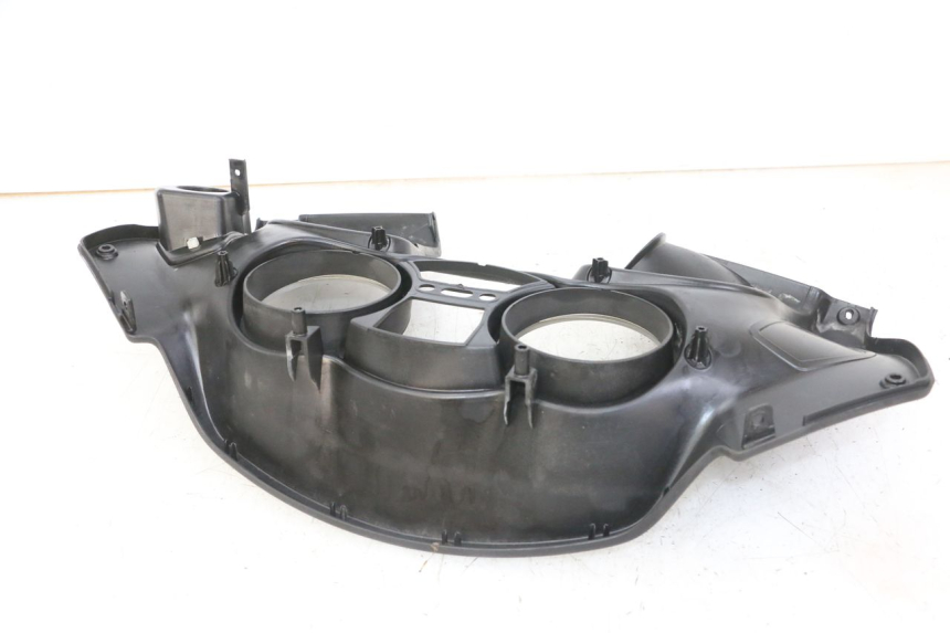 photo de OBUDOWA LICZNIKA PIAGGIO MP3 LT 400 (2007 - 2012) - Oznaczenia i referencje