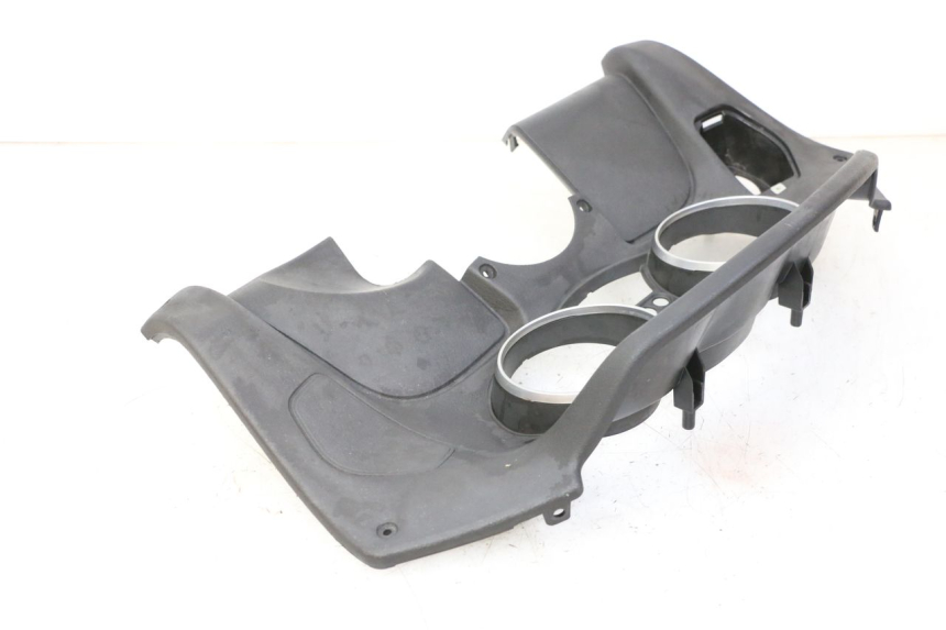 photo de OBUDOWA LICZNIKA PIAGGIO MP3 LT 300 (2010 - 2016) - Widok z bliska