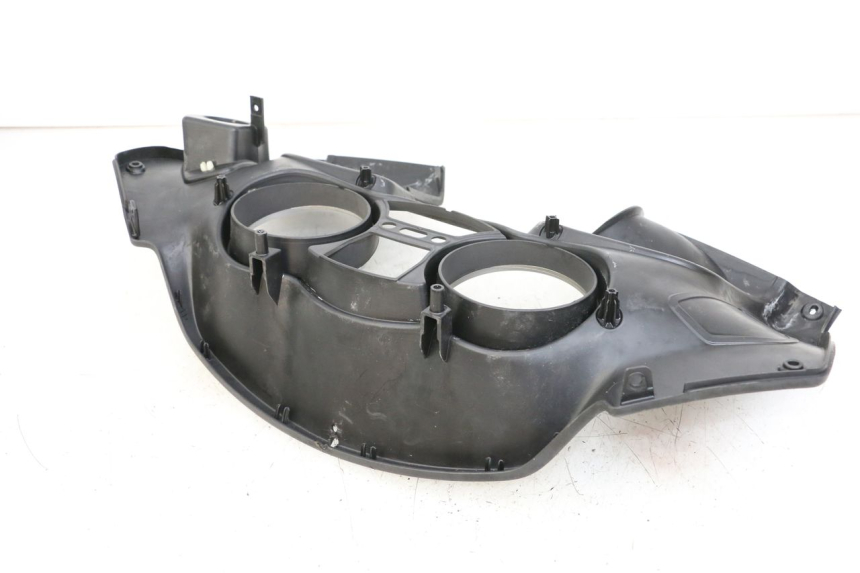 photo de OBUDOWA LICZNIKA PIAGGIO MP3 125 (2006 - 2014) - Zoom stanu zużycia