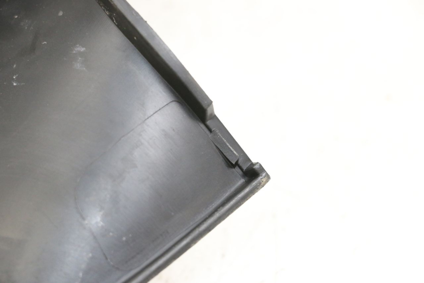 photo de OBUDOWA LICZNIKA PIAGGIO MP3 125 (2006 - 2014) - Zbliżenie techniczne