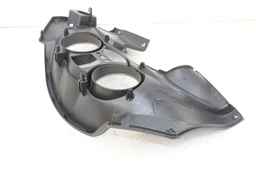 photo de OBUDOWA LICZNIKA PIAGGIO MP3 125 (2006 - 2014) - Punkty mocowania