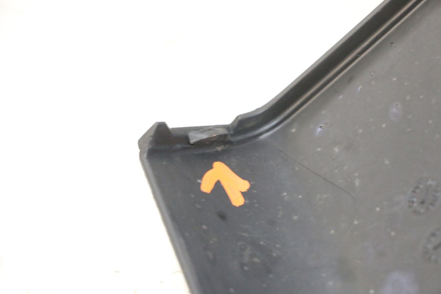 photo de OBUDOWA LICZNIKA PIAGGIO MP3 125 (2006 - 2014) - Część sprawdzona