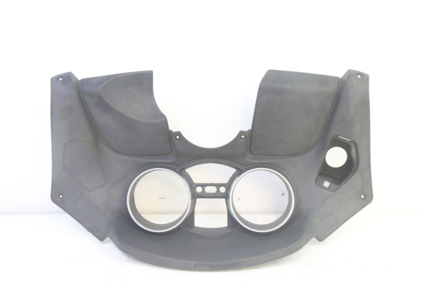 photo de OBUDOWA LICZNIKA PIAGGIO MP3 RL 250 (2006 - 2010) - Zoom stanu zużycia