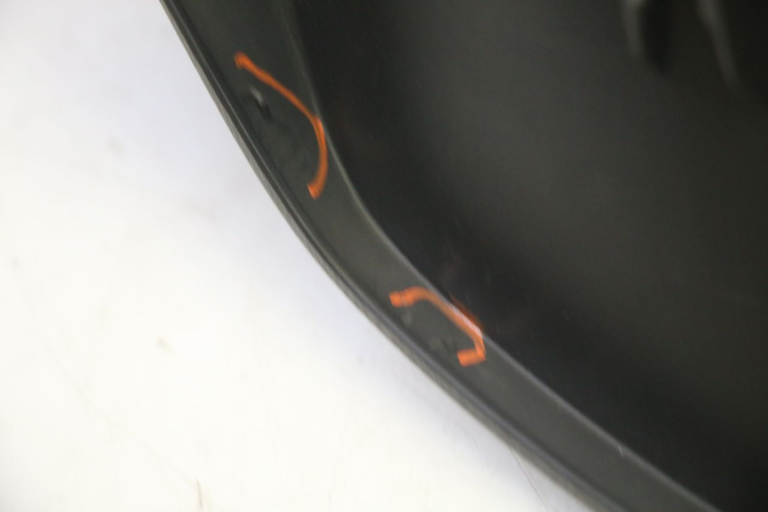 photo de OBUDOWA LICZNIKA PIAGGIO MP3 RL 250 (2006 - 2010) - Punkty mocowania