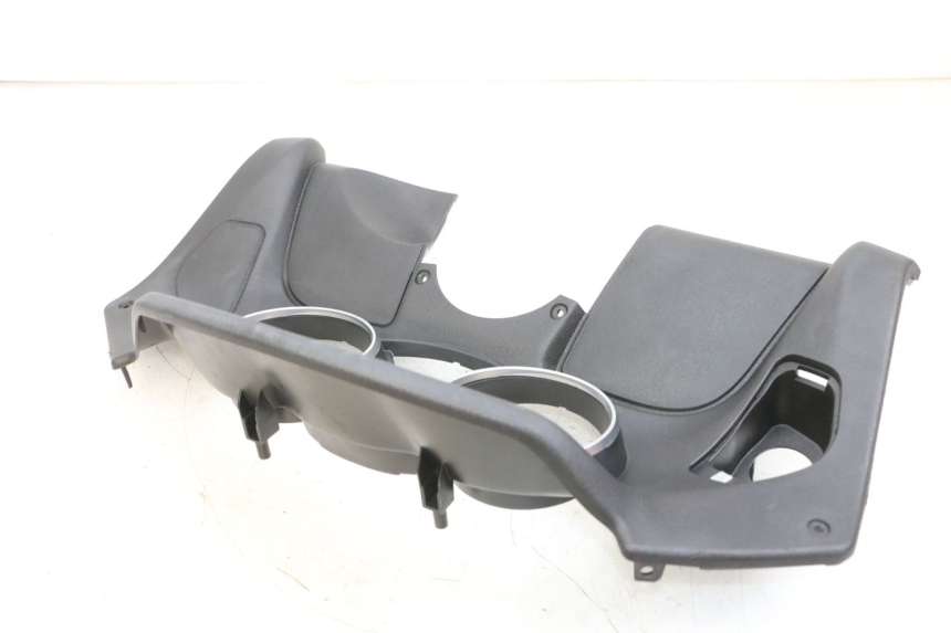 photo de OBUDOWA LICZNIKA PIAGGIO MP3 RL 250 (2006 - 2010) - Stan powierzchni