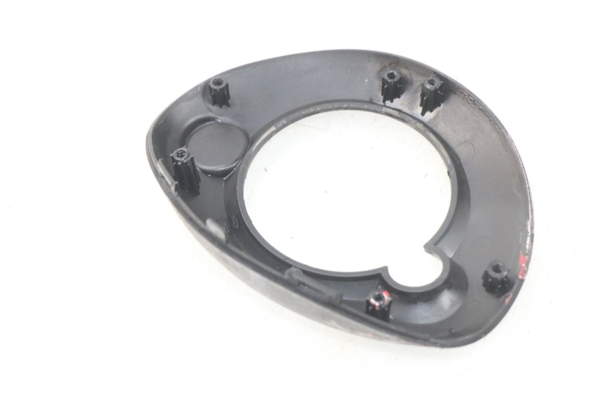 photo de OBUDOWA LICZNIKA MBK OVETTO ONE 2T 50 (2013 - 2017) - Inny kąt widzenia