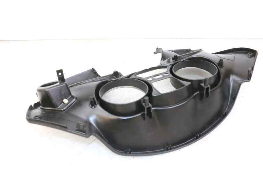 photo de OBUDOWA LICZNIKA PIAGGIO MP3 LT 400 (2007 - 2012) - Inny kąt widzenia