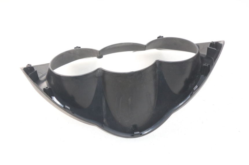 photo de OBUDOWA LICZNIKA PEUGEOT SATELIS 300 (2012 - 2015) - Inny kąt widzenia