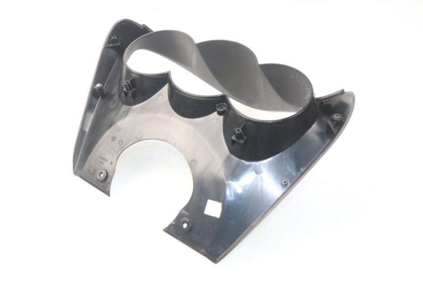 photo de OBUDOWA LICZNIKA PEUGEOT SATELIS 300 (2012 - 2015) - Zbliżenie techniczne