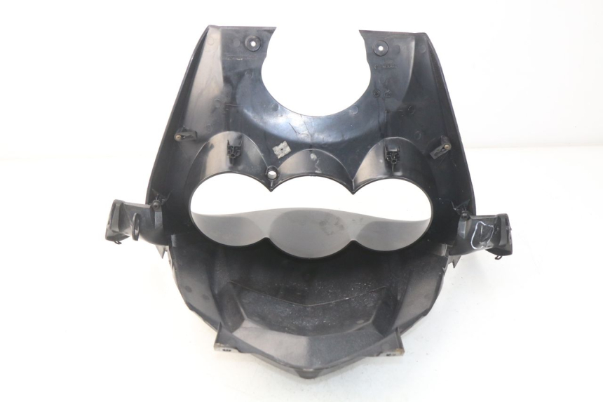 photo de OBUDOWA LICZNIKA PEUGEOT SATELIS 500 (2007 - 2013) - Zbliżenie techniczne