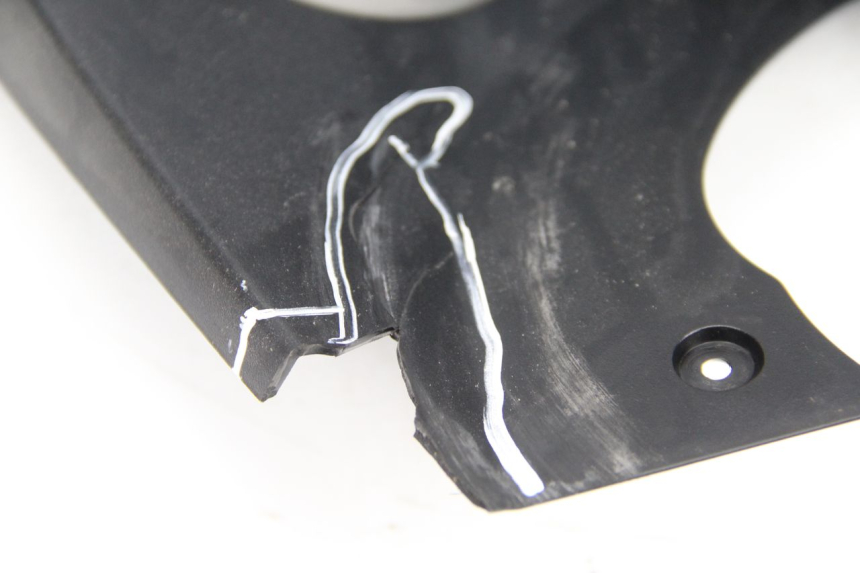 photo de OBUDOWA LICZNIKA PEUGEOT SATELIS 125 (2013 - 2018) - Stan powierzchni