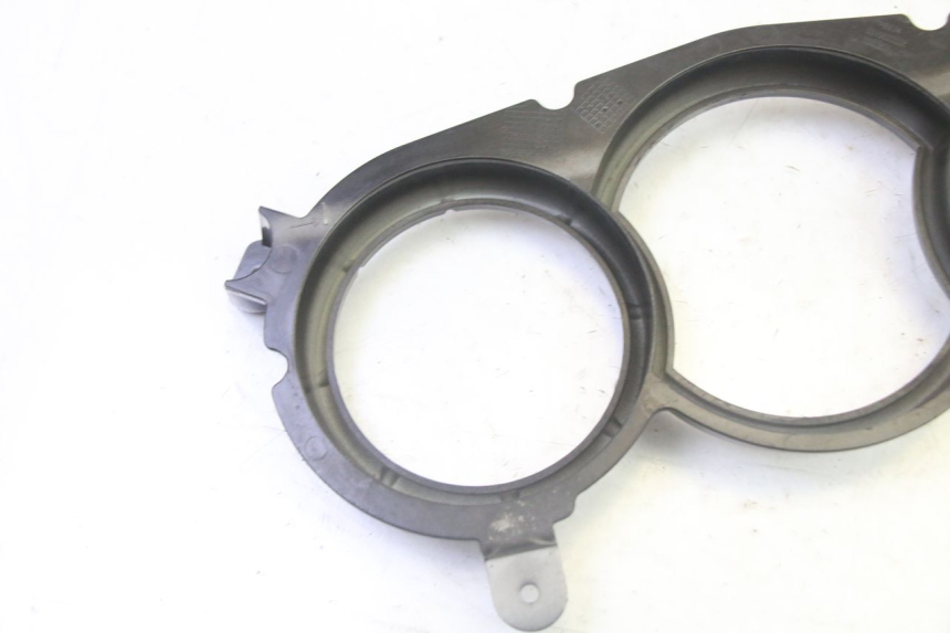 photo de OBUDOWA LICZNIKA PEUGEOT SATELIS 125 (2013 - 2018) - Widok ogólny