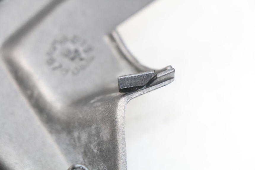 photo de OBUDOWA LICZNIKA PEUGEOT SC 50 (1988 - 1992) - Szczegół części