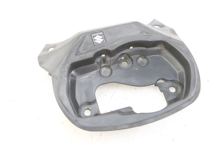 photo de OBUDOWA LICZNIKA SUZUKI GSX F GSXF 650 (2007 - 2015) - Stan powierzchni