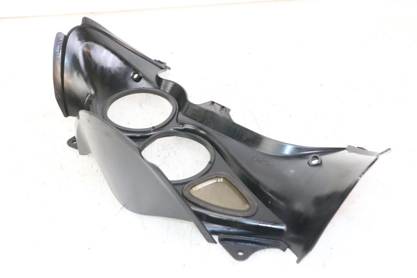 photo de OBUDOWA LICZNIKA SUZUKI SV S 650 (1999 - 2002) - Zoom stanu zużycia