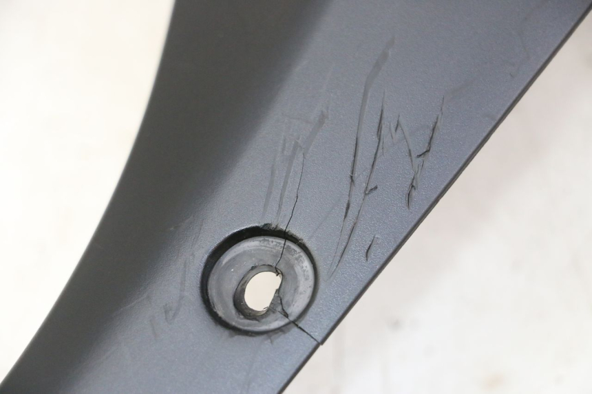 photo de OBUDOWA LICZNIKA YAMAHA TDM ABS 900 (2002 - 2014) - Zoom stanu zużycia