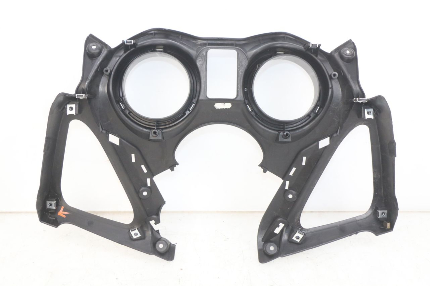 photo de OBUDOWA LICZNIKA YAMAHA X-MAX XMAX 125 (2010 - 2013) - Szczegół części