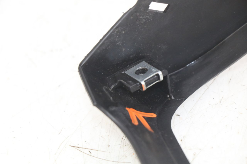 photo de OBUDOWA LICZNIKA YAMAHA X-MAX XMAX 125 (2010 - 2013) - Zbliżenie techniczne