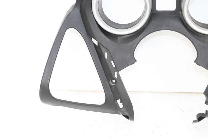 photo de OBUDOWA LICZNIKA YAMAHA X-MAX XMAX 125 (2010 - 2013) - Zbliżenie komponentów