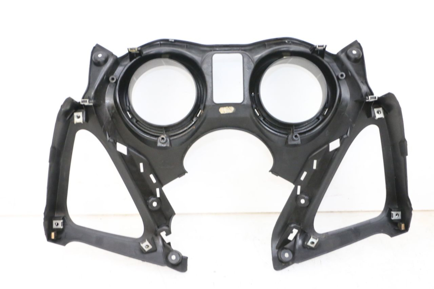 photo de OBUDOWA LICZNIKA YAMAHA X-MAX XMAX 125 (2010 - 2013) - Stan powierzchni