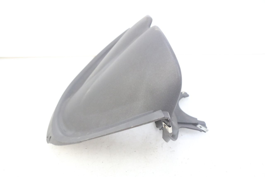 photo de OBUDOWA LICZNIKA PIAGGIO X8 125 (2004 - 2007) - Zoom stanu zużycia