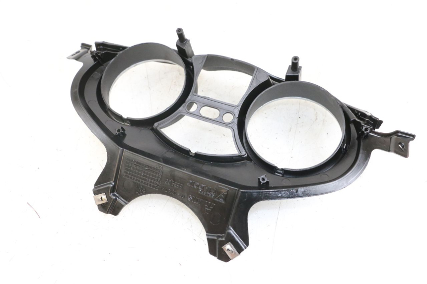 photo de OBUDOWA LICZNIKA PIAGGIO XEVO - X EVO 125 (2007 - 2017) - Zoom stanu zużycia