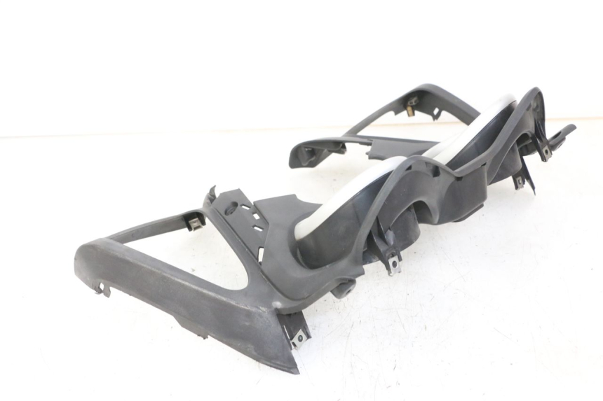 photo de OBUDOWA LICZNIKA YAMAHA X-MAX XMAX ABS 250 (2010 - 2014) - Punkty mocowania