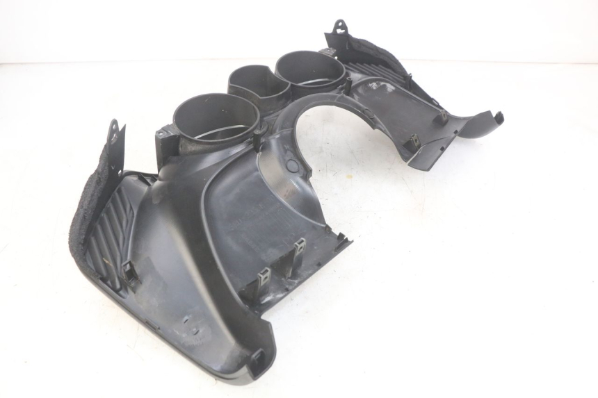 photo de OBUDOWA LICZNIKA YAMAHA YP MAJESTY 400 (2004 - 2008) - Zbliżenie techniczne