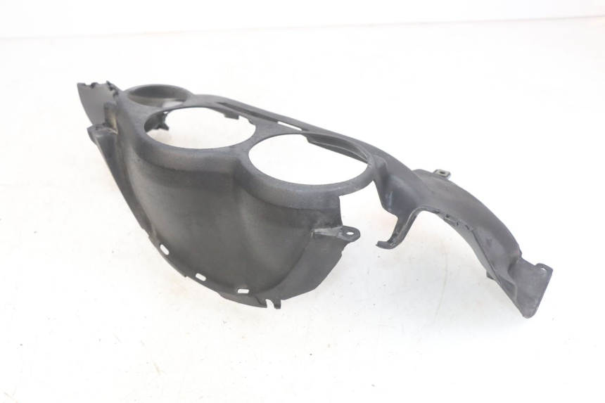 photo de OBUDOWA LICZNIKA YAMAHA YZF R THUNDERCAT 600 (1996 - 2003) - Zbliżenie techniczne