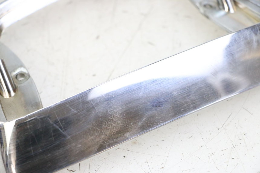 photo de OBUDOWA ŚWIATŁA TYLNEGO PIAGGIO VESPA LX 2T 50 (2005 - 2013) - Inny kąt widzenia