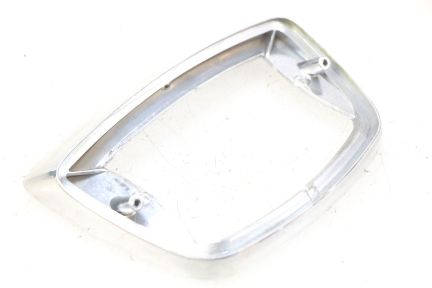 photo de OBUDOWA ŚWIATŁA TYLNEGO PIAGGIO VESPA LX 2T 50 (2005 - 2013) - Widok główny