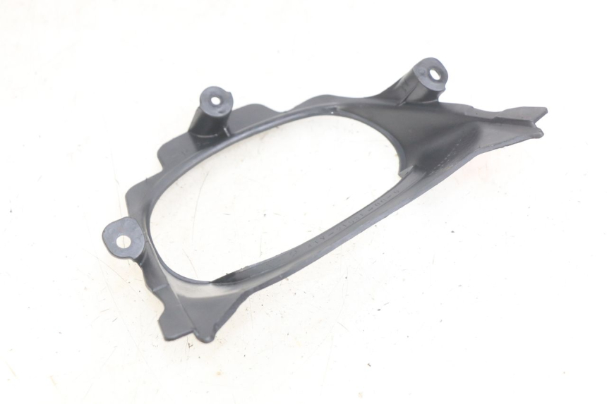 photo de OBUDOWA ŚWIATŁA TYLNEGO YAMAHA YZF R THUNDERCAT 600 (1996 - 2003) - Szczegół części