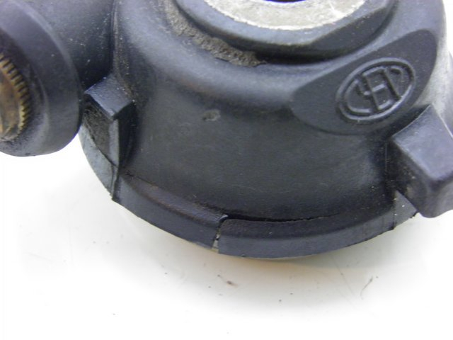 photo de NAPĘD LICZNIKA APRILIA LEONARDO ST 250 (2002 - 2005) - Szczegół części