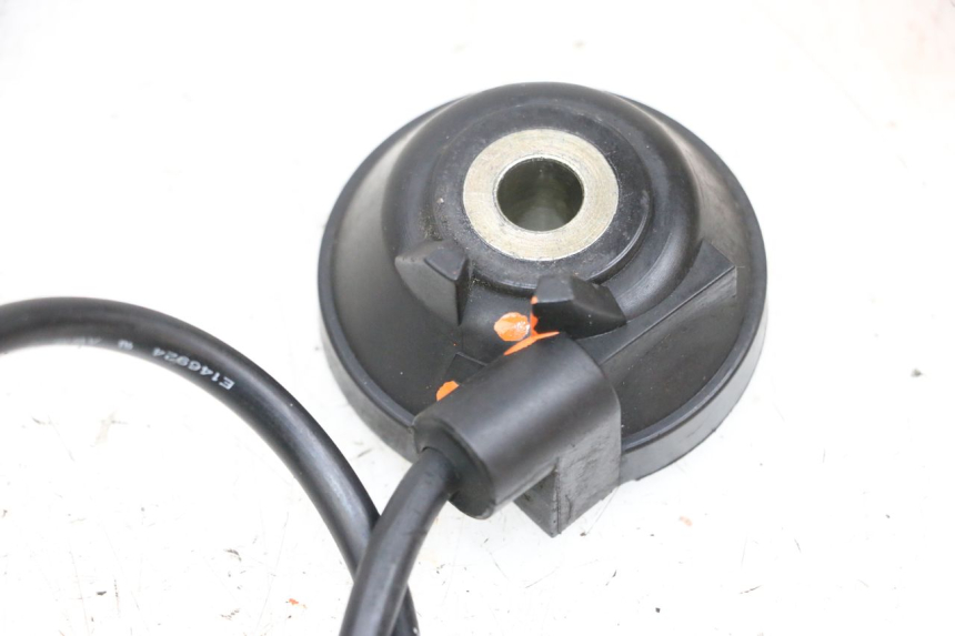 photo de NAPĘD LICZNIKA YAMAHA NEO'S NEOS 2T 50 (1998 - 2007) - Inny kąt widzenia