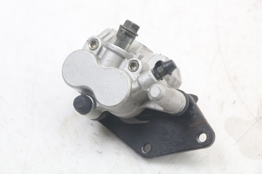 photo de ZACISK HAMULCA TYLNEGO JONWAY AZTRAL 125 (2008 - 2017) - Szczegół części