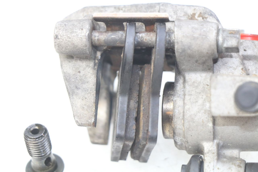 photo de ZACISK HAMULCA TYLNEGO HONDA CRF CR-F 450 (2005 - 2008) - Zoom stanu zużycia