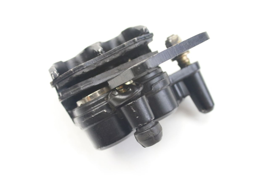 photo de ZACISK HAMULCA TYLNEGO XTRM FACTORY DIRTBIKE BSE 150 - Zoom stanu zużycia