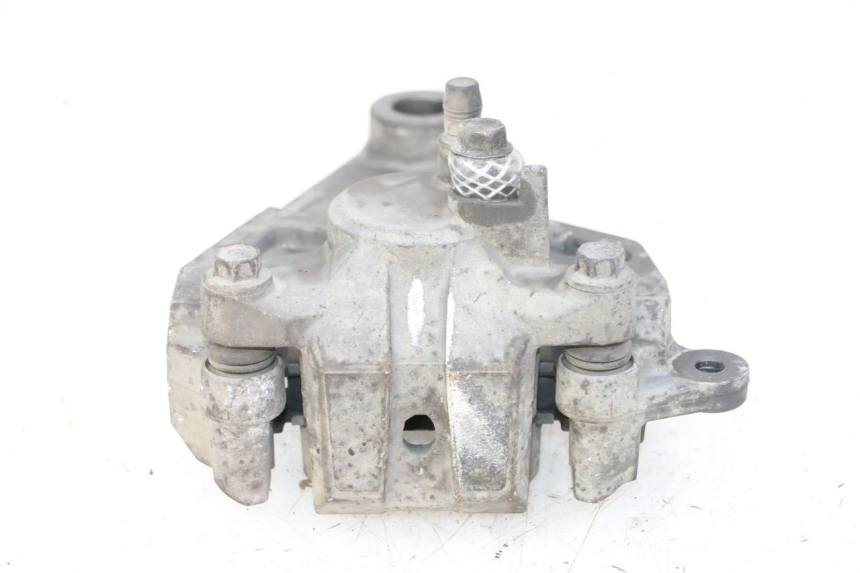 photo de ZACISK HAMULCA TYLNEGO YAMAHA FJR ABS 1300 (2016 - 2020) - Zbliżenie techniczne