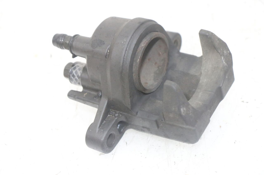 photo de ZACISK HAMULCA TYLNEGO YAMAHA FJR ABS 1300 (2006 - 2012) - Inny kąt widzenia