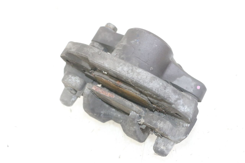 photo de ZACISK HAMULCA TYLNEGO HONDA FORZA ABS 300 (2013 - 2017) - Inny kąt widzenia