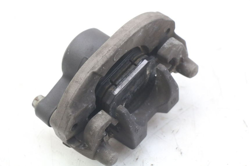 photo de ZACISK HAMULCA TYLNEGO HONDA FORZA 125 (2015 - 2016) - Inny kąt widzenia